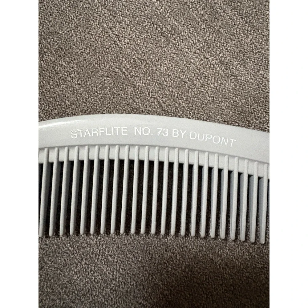 Vintage Dupont STARFLITE NO. 73 Grey Comb Made In‎ USA